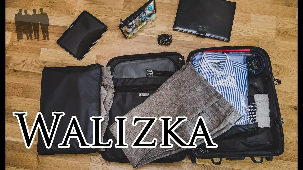 Zdjęcie Jak złożyć spodnie garniturowe do walizki, aby uniknąć zagnieceń